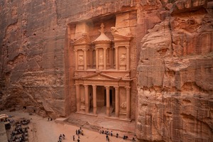Jordan Tour Package – Petra, Wadi Rum & Dead Sea
